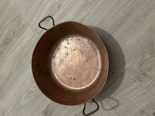 Ancienne grande bassine - grande,